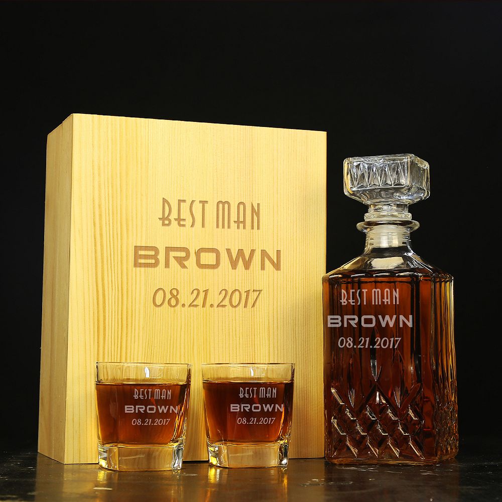 Personalized decanter, Groomsmen gift set - CustomizationMart